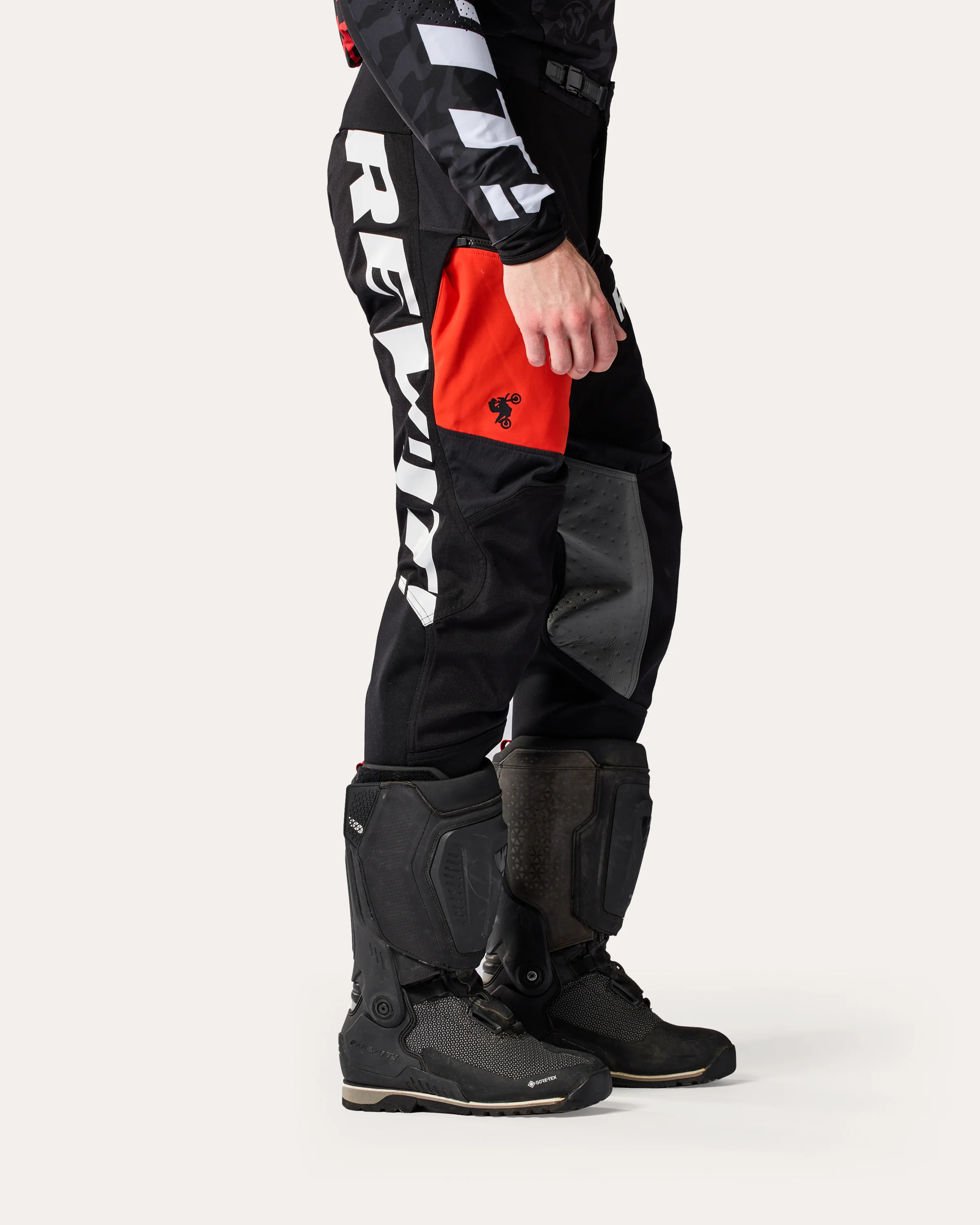 Pants Lejano | Black-Red - Image 5